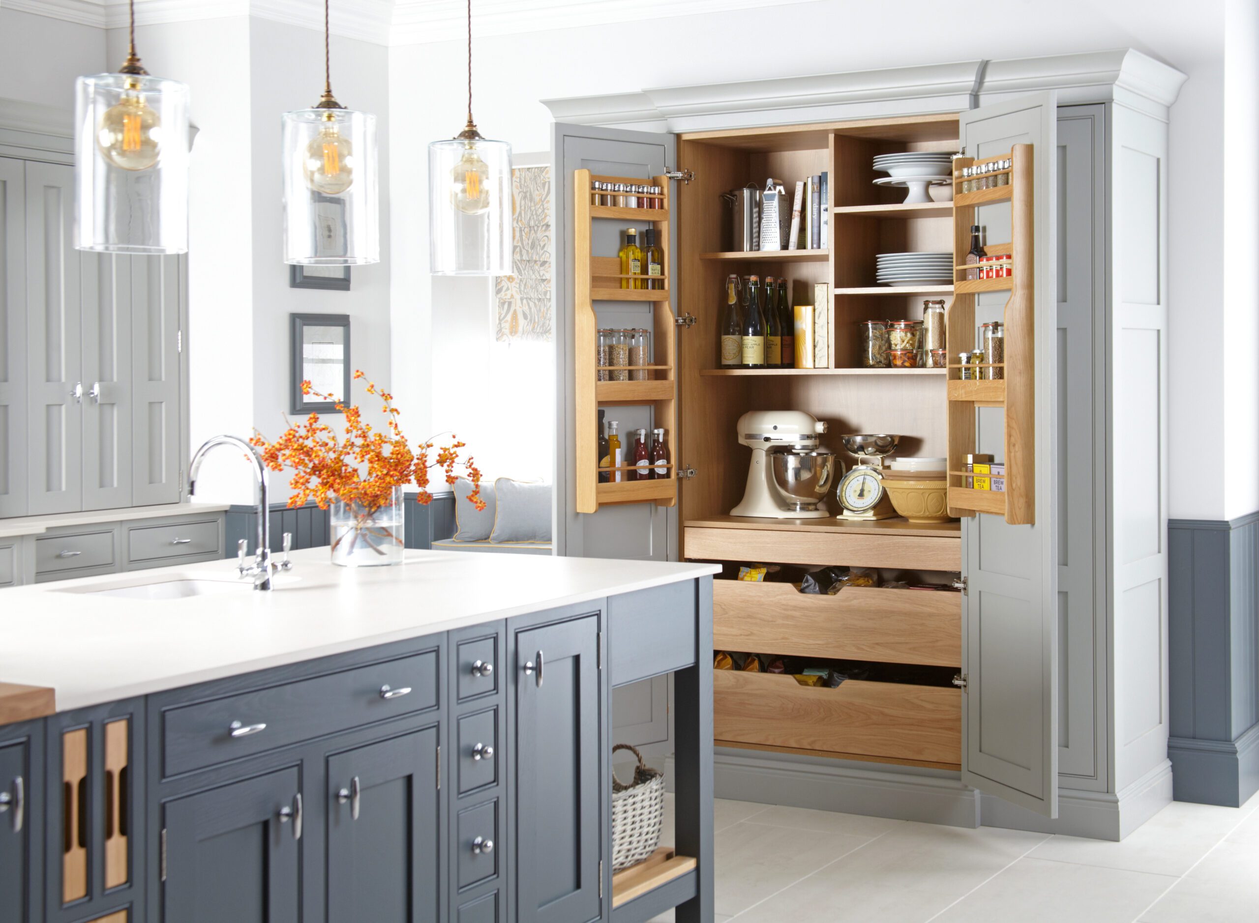 Langton inframe kitchen painted in Gravel and Seal Grey